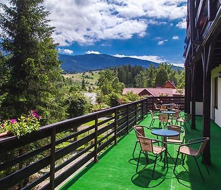 Osrodek Wypoczynkowo-Szkoleniowy Halny Hotell Zawoja Exteriör bild