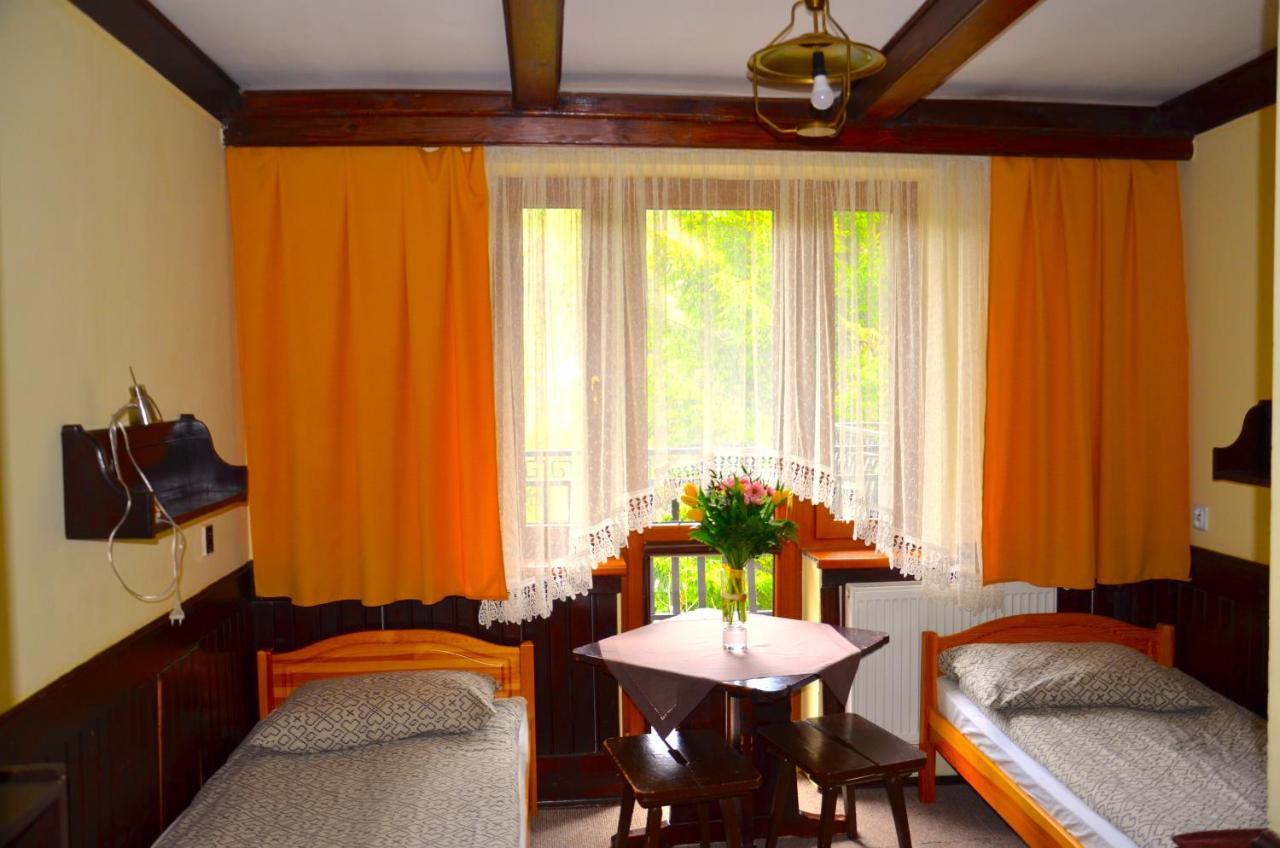 Osrodek Wypoczynkowo-Szkoleniowy Halny Hotell Zawoja Exteriör bild